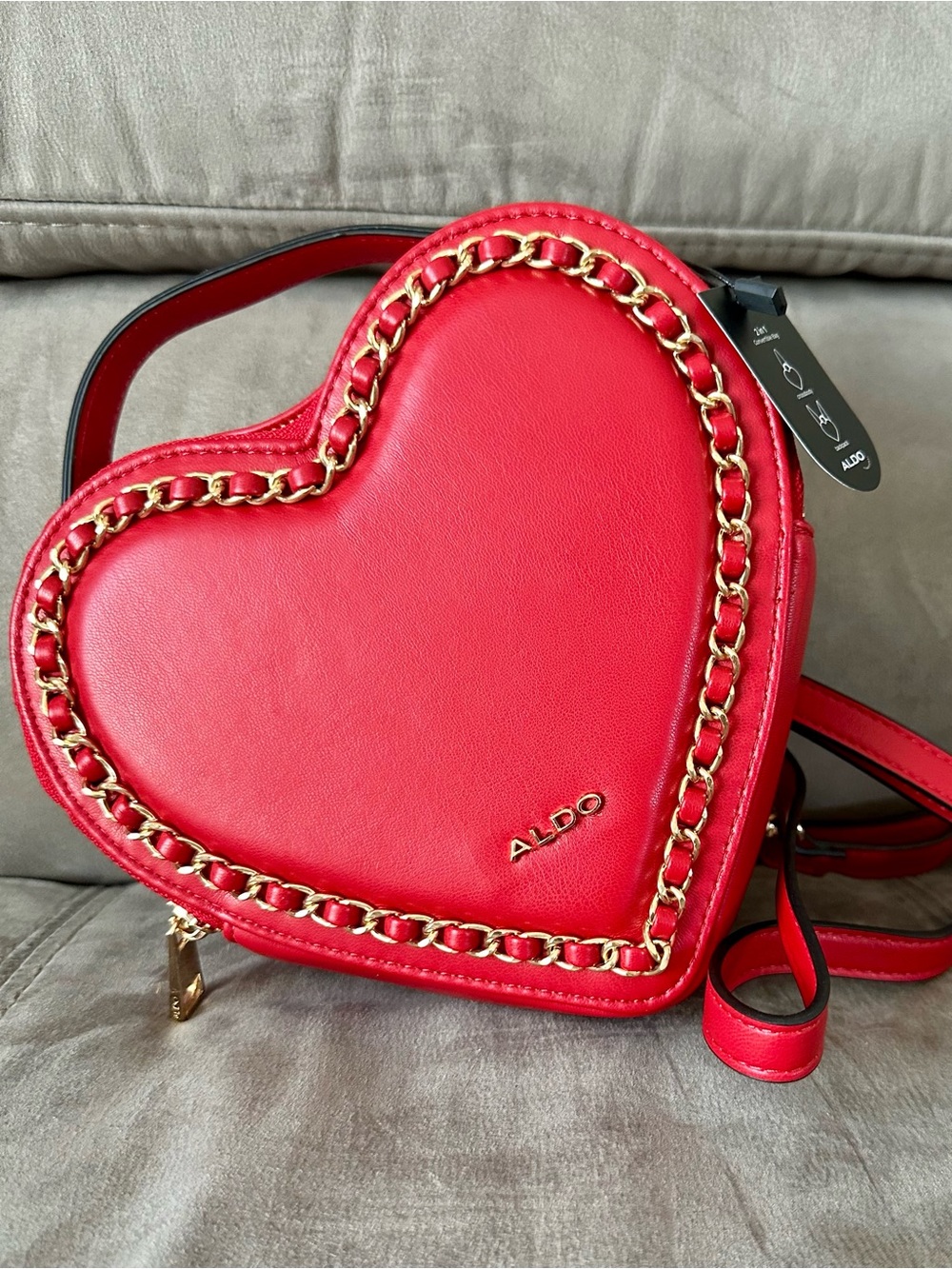❤️ ALDO Heart Convertible Backpack Crossbody Red Valentine’s Bag 2-in-1 - Picture 10 of 14